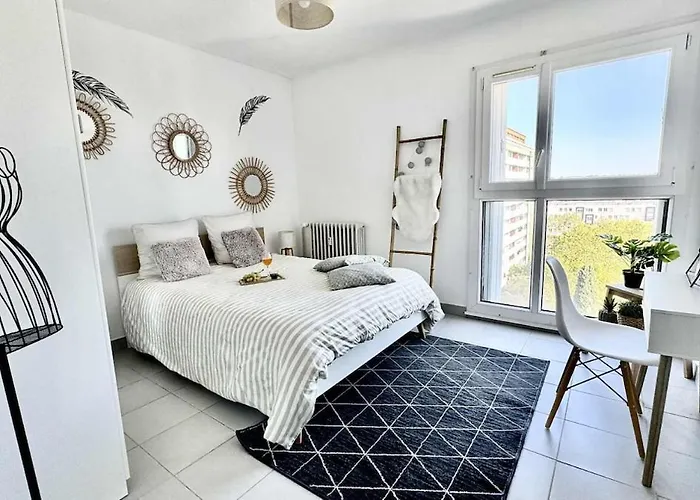 Tete En L'air- Cocon Lumineux- Centre Muret- Parking Et Commodites *